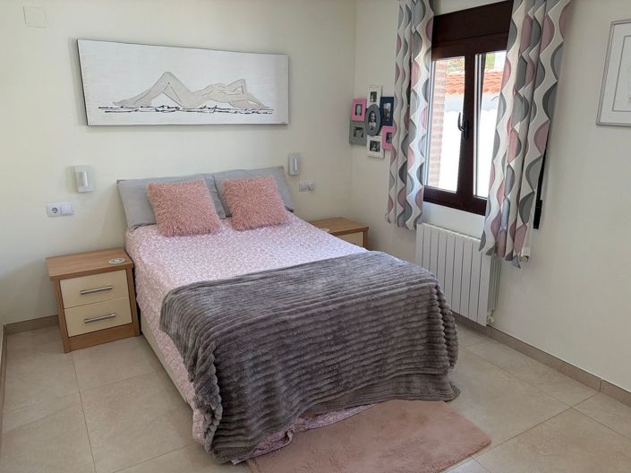 Image No.19-4 Bed Villa for sale