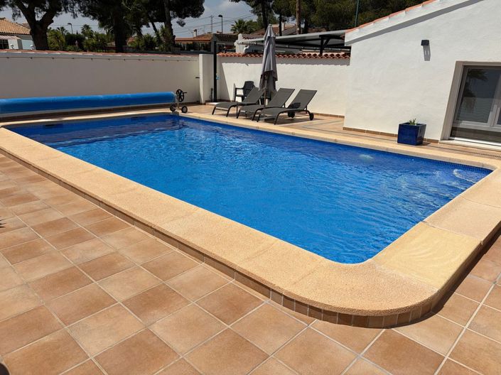 Image No.4-4 Bed Villa for sale