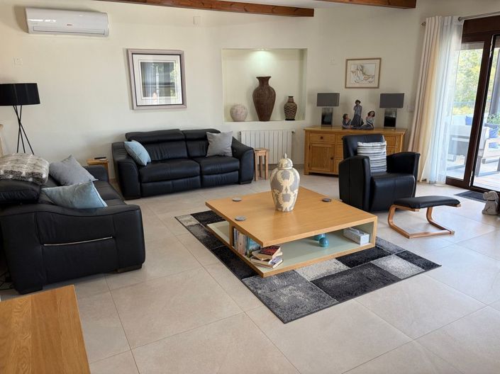 Image No.9-4 Bed Villa for sale