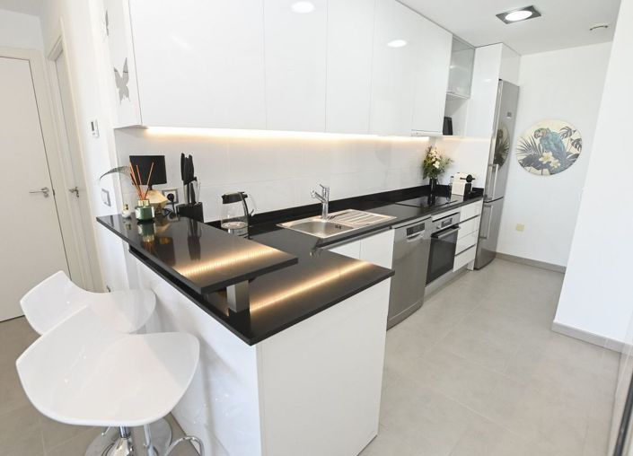 Image No.12-2 Bed Apartment for sale
