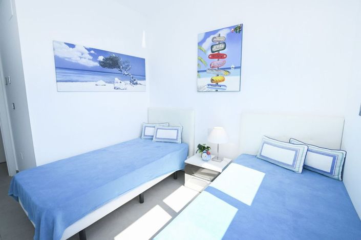 Image No.23-2 Bed Apartment for sale
