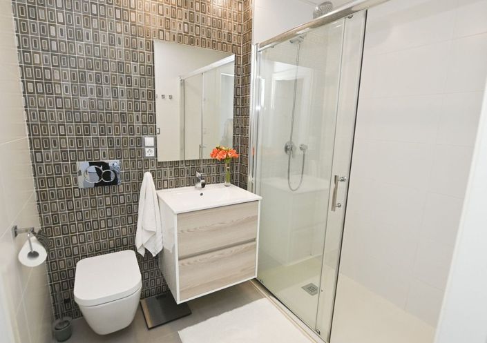 Image No.27-2 Bed Apartment for sale