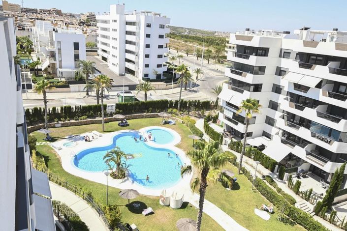 Image No.44-2 Bed Apartment for sale