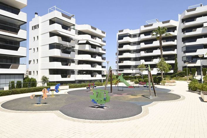 Image No.45-2 Bed Apartment for sale