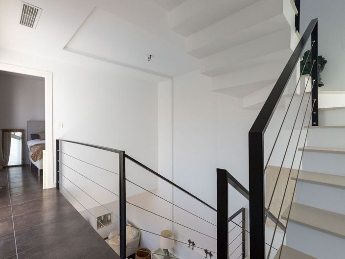 Image No.21-5 Bed House for sale