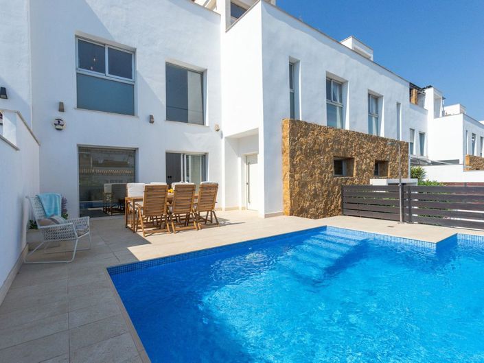 Image No.31-5 Bed House for sale