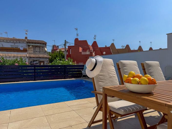Image No.32-5 Bed House for sale