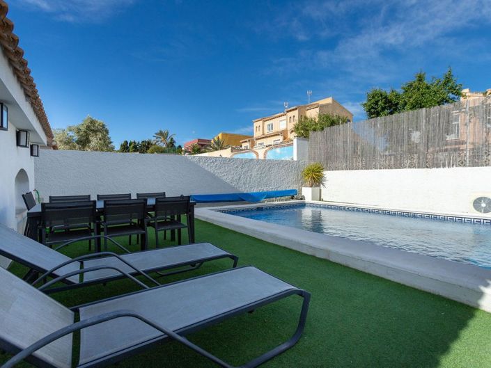 Image No.42-4 Bed Villa for sale
