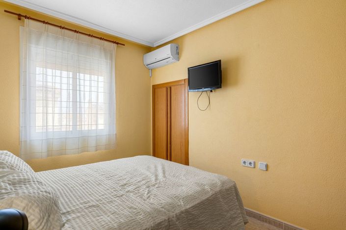 Image No.14-3 Bed Villa for sale