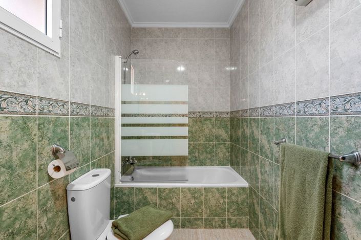 Image No.22-3 Bed Villa for sale