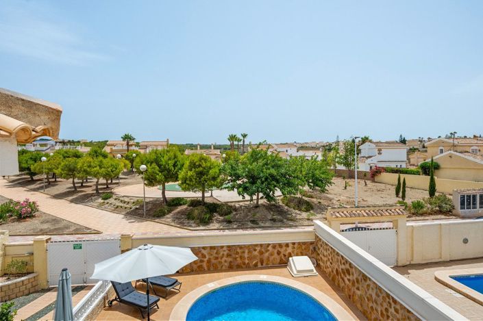 Image No.33-3 Bed Villa for sale