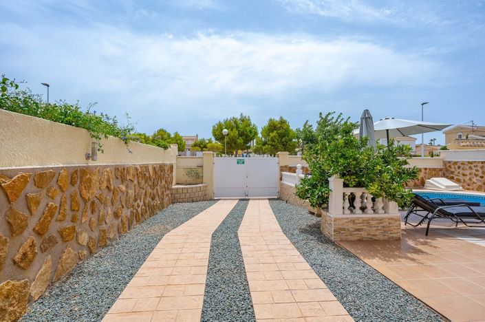 Image No.34-3 Bed Villa for sale