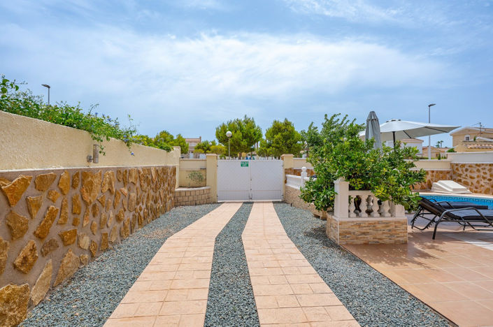 Image No.34-3 Bed Villa for sale