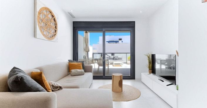 Image No.38-2 Bed Apartment for sale