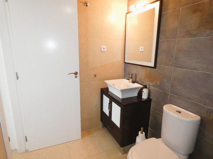 Image No.13-4 Bed Apartment for sale