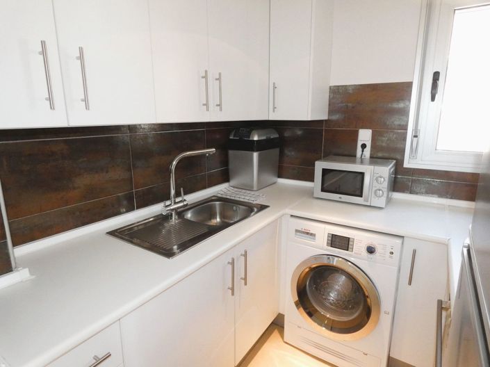 Image No.18-4 Bed Apartment for sale