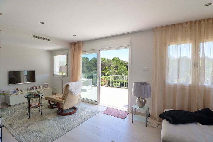 Image No.21-5 Bed Villa for sale