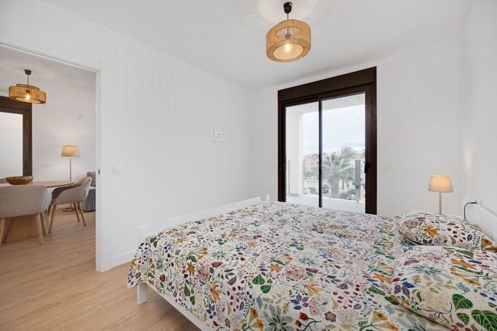 Image No.19-2 Bed Apartment for sale