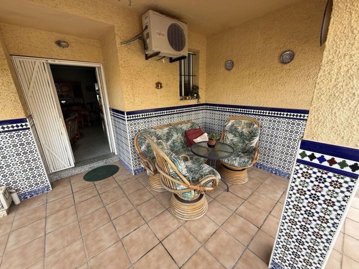 Image No.5-6 Bed Villa for sale