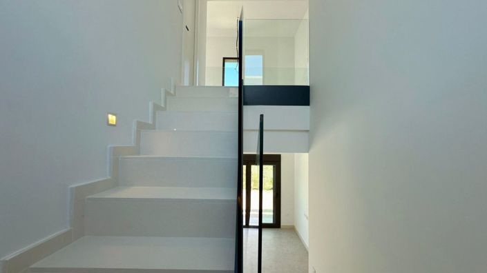 Image No.22-4 Bed Villa for sale