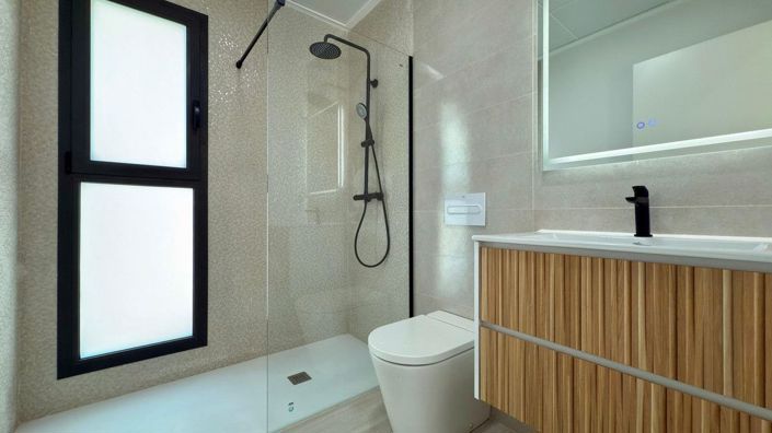 Image No.36-4 Bed Villa for sale