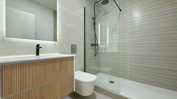 Image No.44-4 Bed Villa for sale