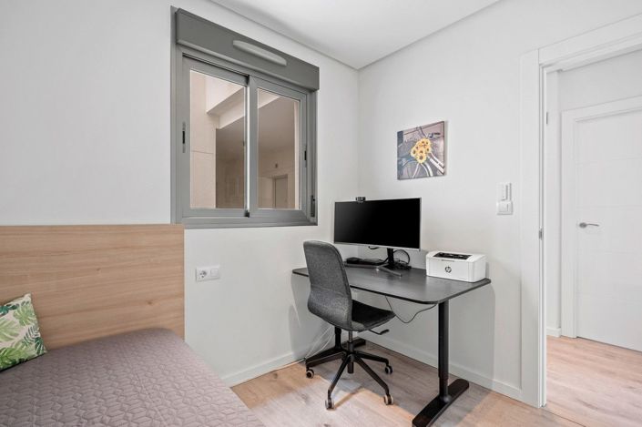 Image No.15-3 Bed Apartment for sale