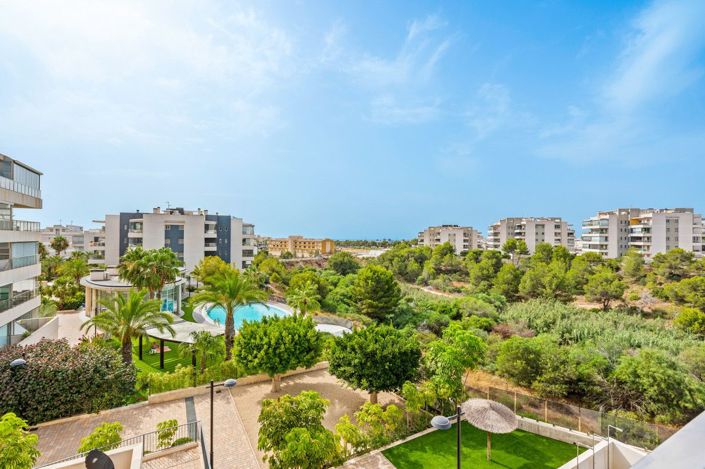 Image No.22-3 Bed Apartment for sale