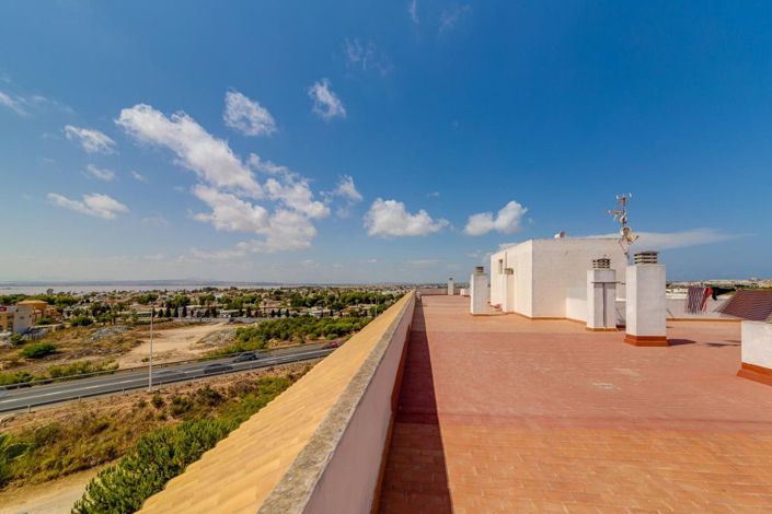 Image No.43-2 Bed Apartment for sale
