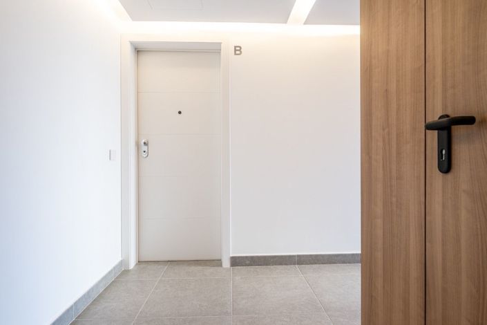 Image No.24-2 Bed Apartment for sale
