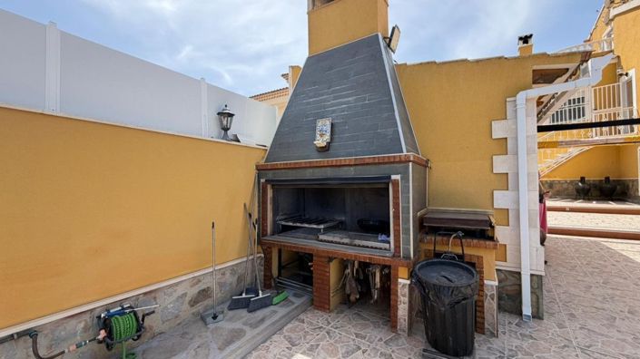 Image No.26-5 Bed Villa for sale