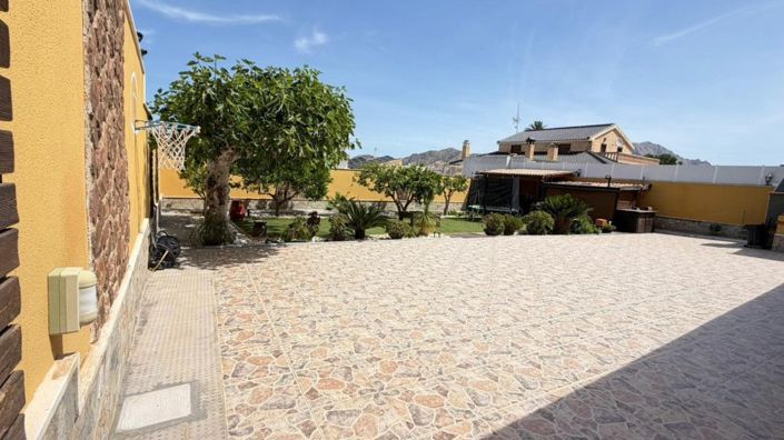 Image No.30-5 Bed Villa for sale