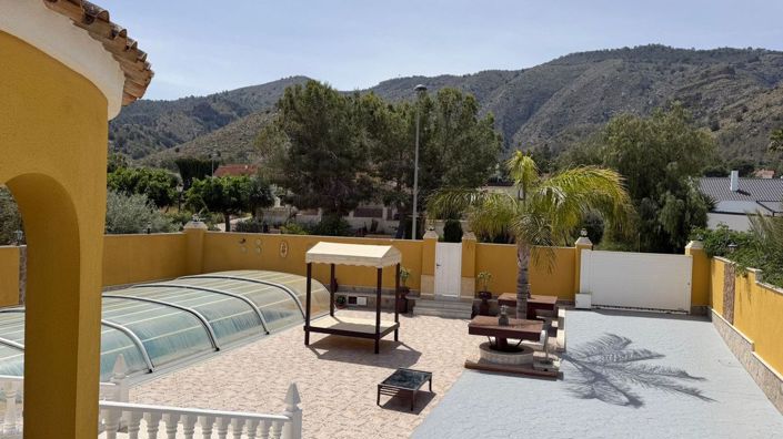Image No.39-5 Bed Villa for sale