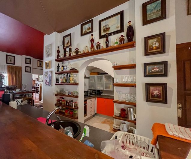 Image No.42-6 Bed Villa for sale