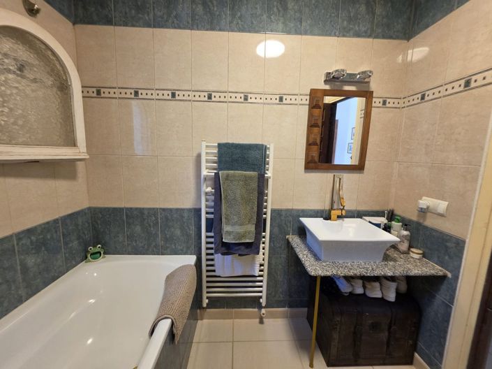 Image No.20-5 Bed Villa for sale
