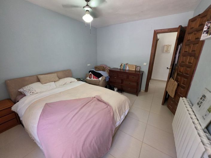 Image No.30-5 Bed Villa for sale