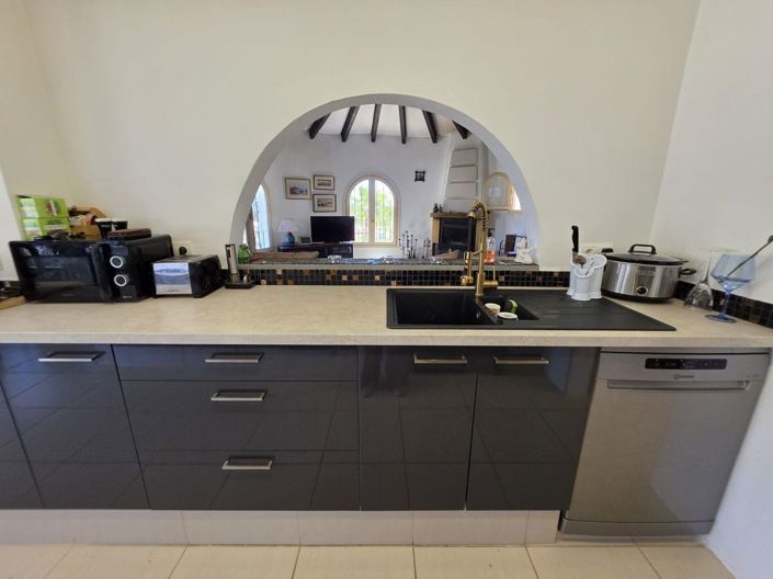Image No.7-5 Bed Villa for sale
