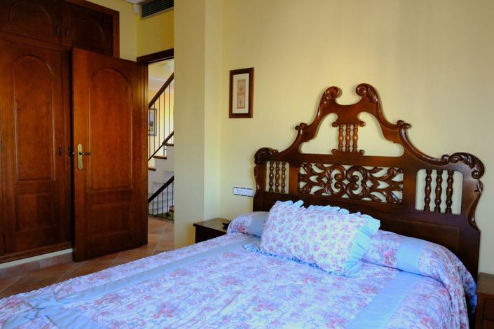 Image No.24-5 Bed Villa for sale