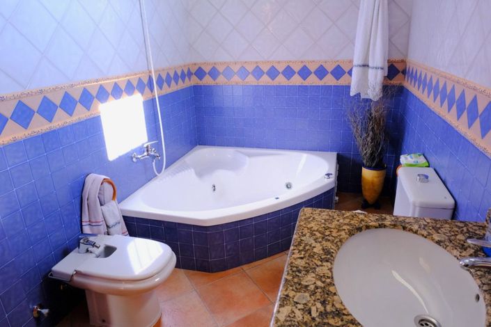 Image No.27-5 Bed Villa for sale