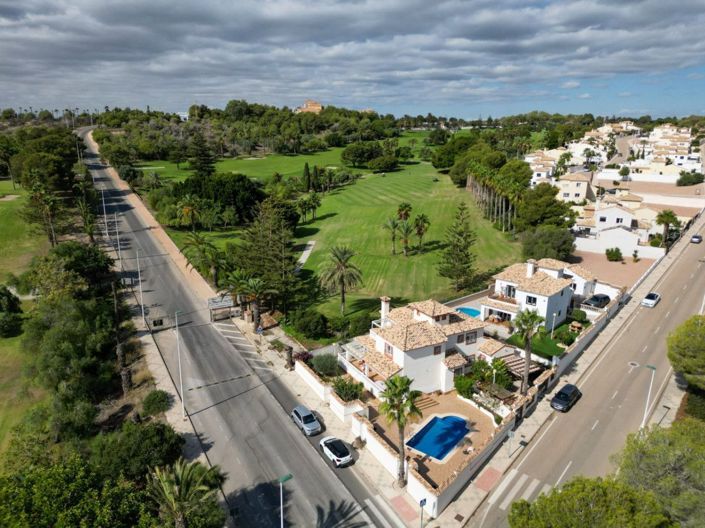 Image No.24-4 Bed Villa for sale