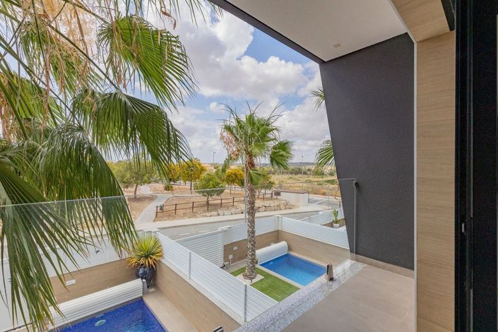 Image No.19-3 Bed Villa for sale