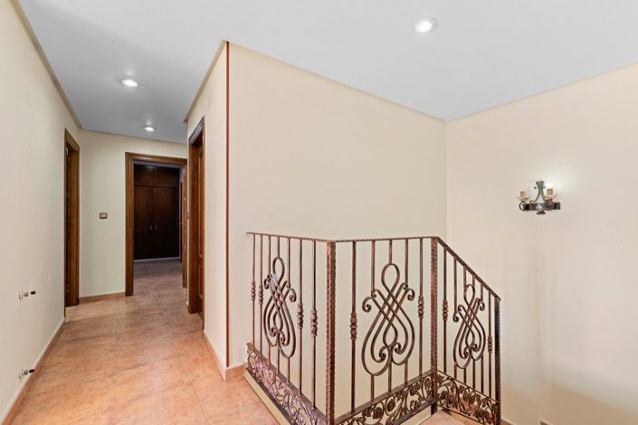 Image No.27-3 Bed Country House for sale