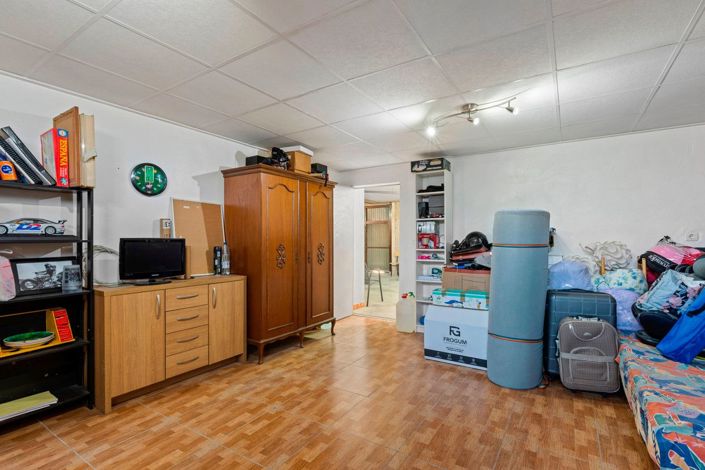Image No.31-3 Bed Country House for sale