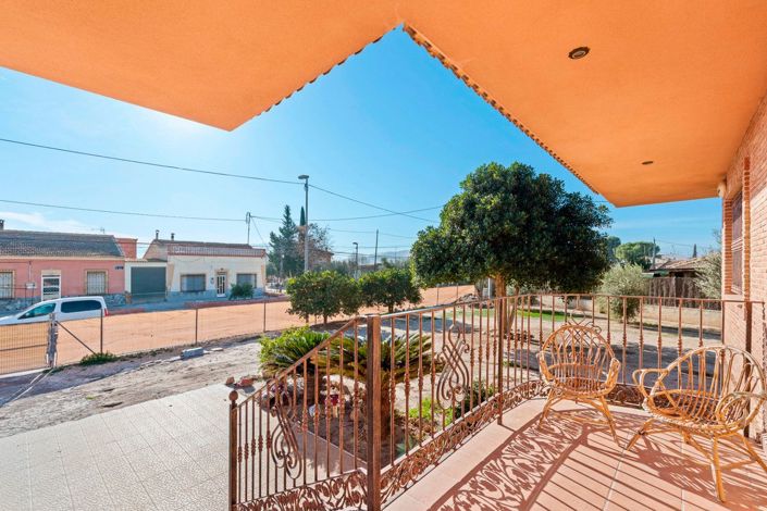 Image No.5-3 Bed Country House for sale