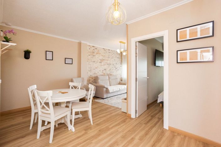 Image No.13-3 Bed Apartment for sale