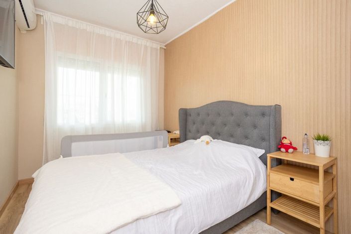 Image No.21-3 Bed Apartment for sale