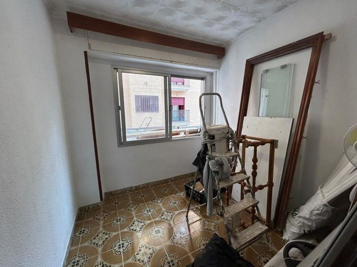 Image No.11-4 Bed Apartment for sale