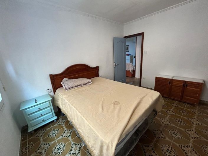 Image No.13-4 Bed Apartment for sale