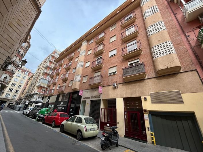 Image No.31-4 Bed Apartment for sale