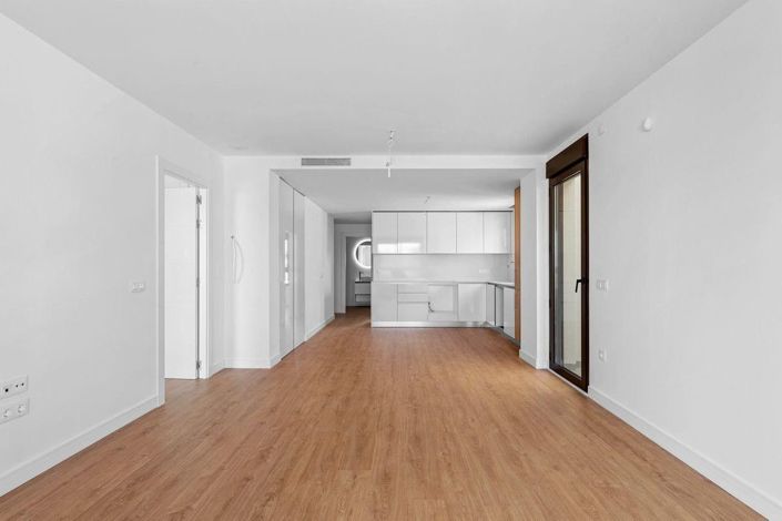 Image No.19-2 Bed Apartment for sale